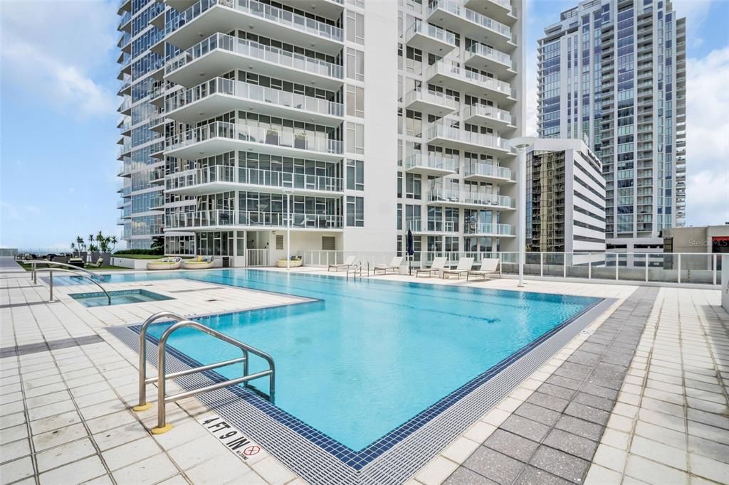 En Venta: $1,100,000 (2 camas, 2 baños, 1269 Pies cuadrados)