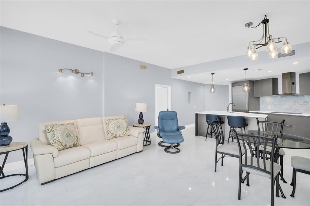 En Venta: $1,100,000 (2 camas, 2 baños, 1269 Pies cuadrados)