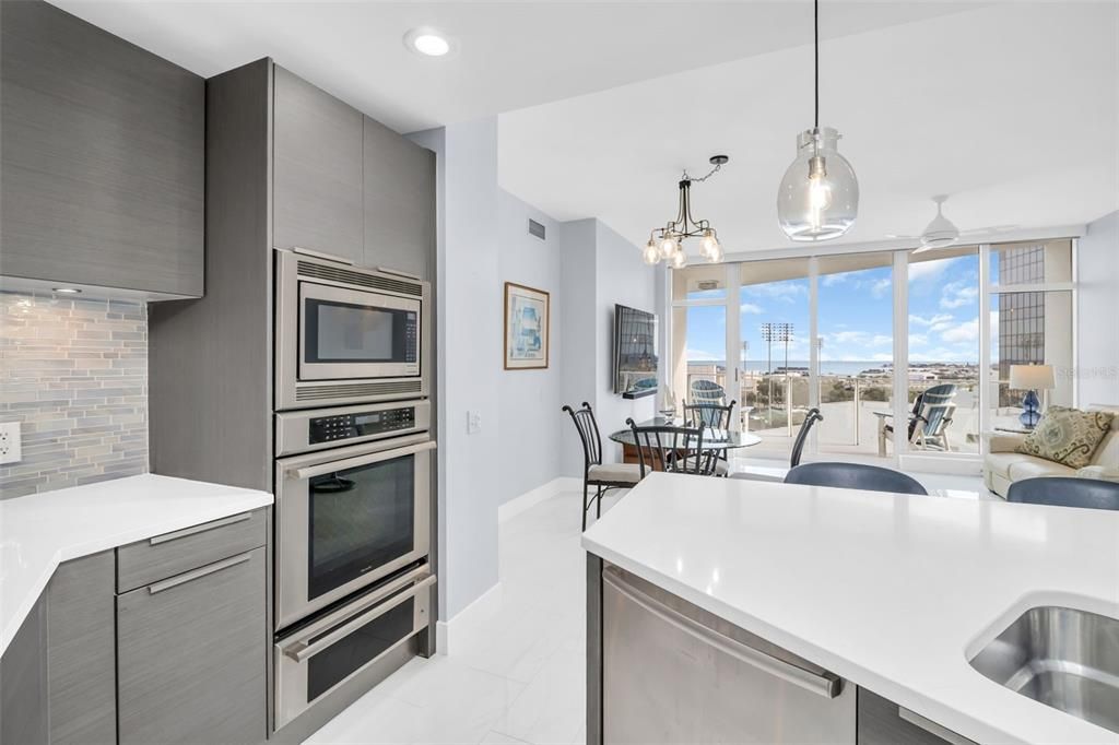 En Venta: $1,100,000 (2 camas, 2 baños, 1269 Pies cuadrados)