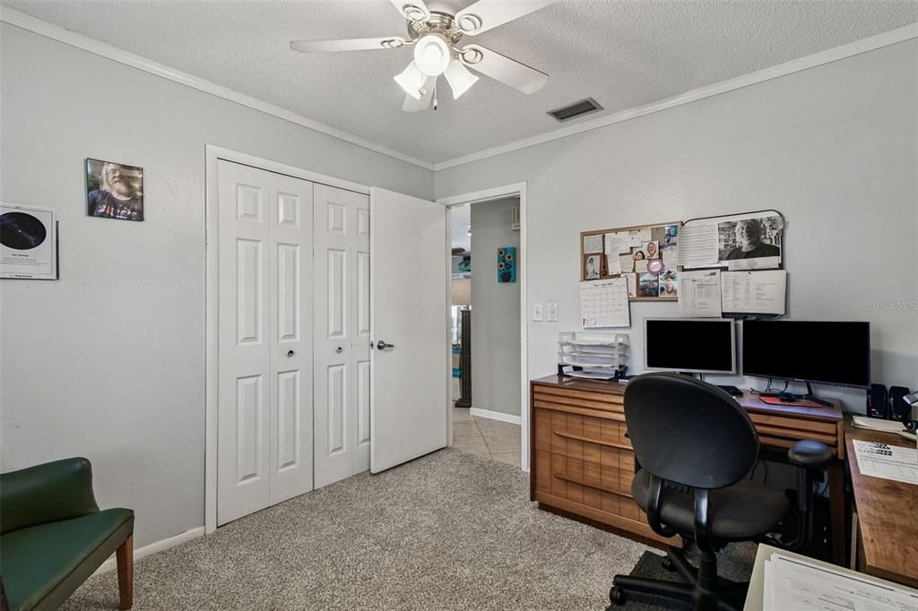 На продажу: $449,900 (3 спален, 2 ванн, 1214 Квадратных фут)