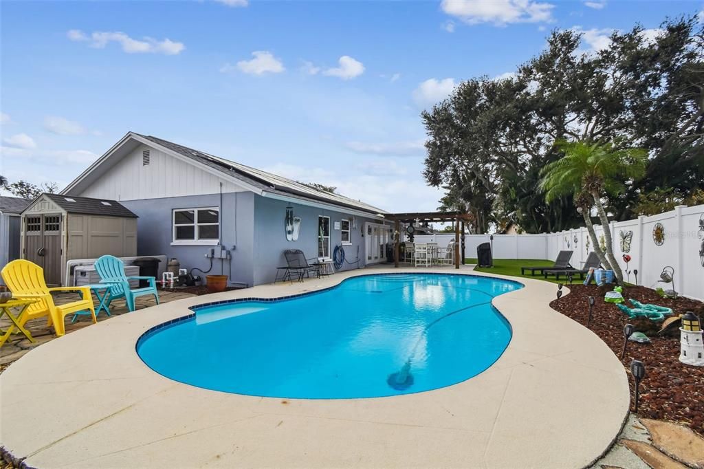 На продажу: $449,900 (3 спален, 2 ванн, 1214 Квадратных фут)