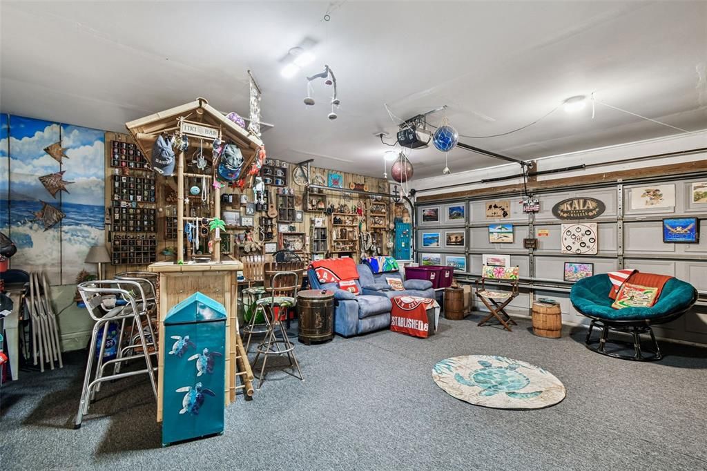 На продажу: $449,900 (3 спален, 2 ванн, 1214 Квадратных фут)