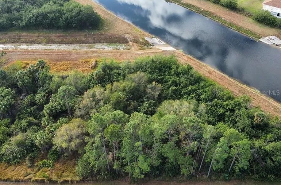 En Venta: $68,000 (0.42 acres)