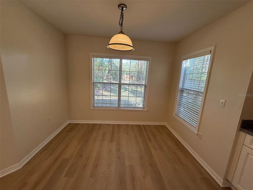 En Venta: $345,000 (3 camas, 2 baños, 1599 Pies cuadrados)