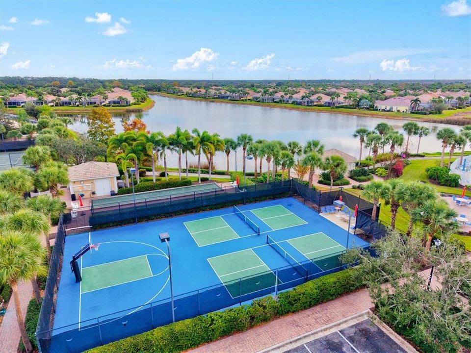 待售: $535,000 (3 贝兹, 3 浴室, 2008 平方英尺)