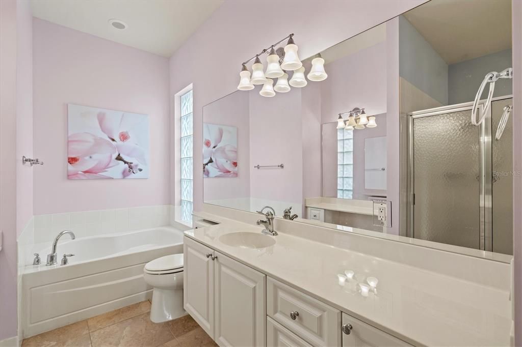 待售: $535,000 (3 贝兹, 3 浴室, 2008 平方英尺)