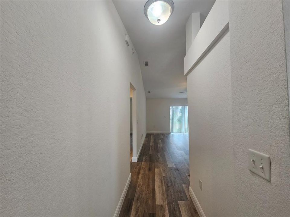 En Renta: $1,950 (3 camas, 2 baños, 1271 Pies cuadrados)