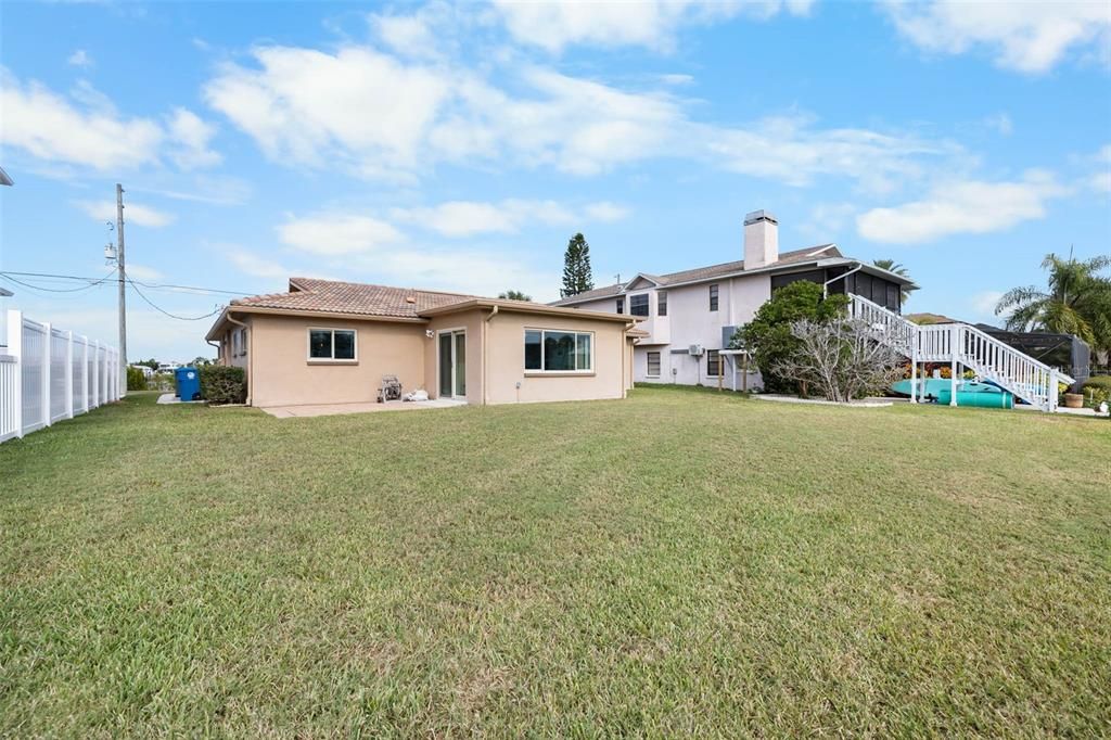 出租: $2,500 (2 贝兹, 2 浴室, 1416 平方英尺)