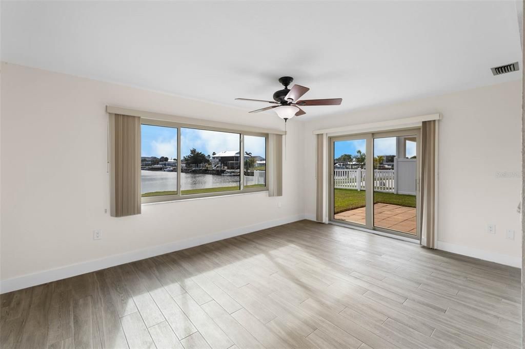 出租: $2,500 (2 贝兹, 2 浴室, 1416 平方英尺)