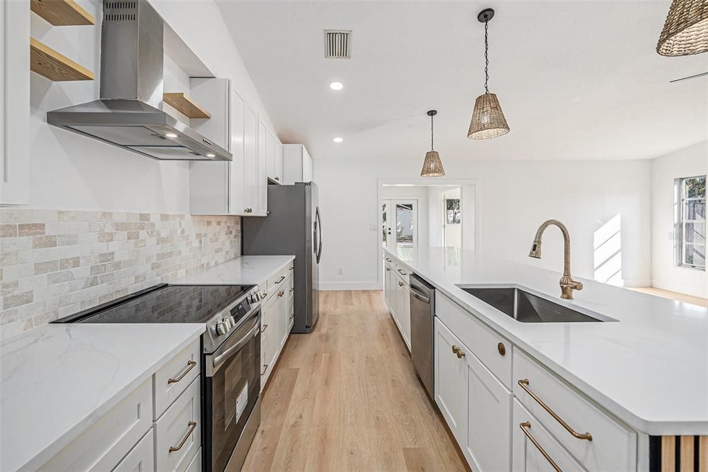 На продажу: $489,000 (3 спален, 2 ванн, 1545 Квадратных фут)