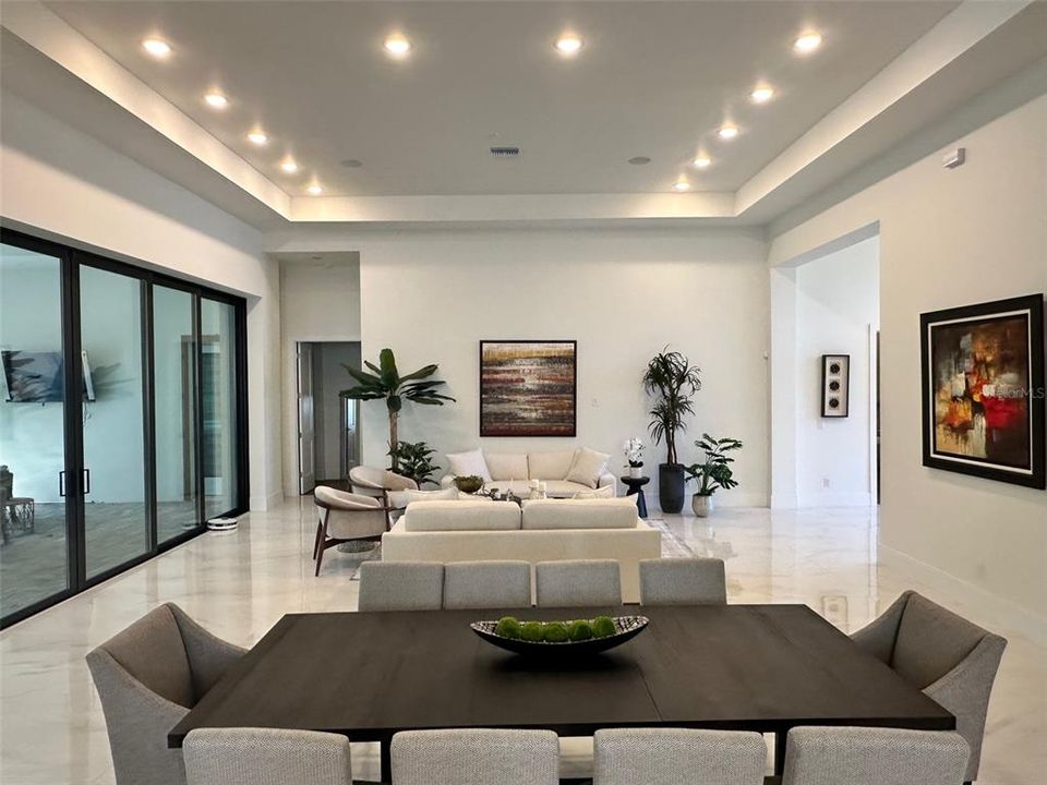 For Sale: $2,997,000 (5 beds, 6 baths, 4430 Square Feet)