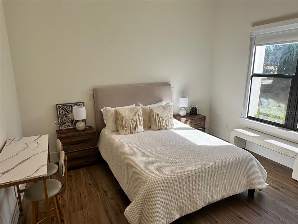 For Sale: $2,997,000 (5 beds, 6 baths, 4430 Square Feet)