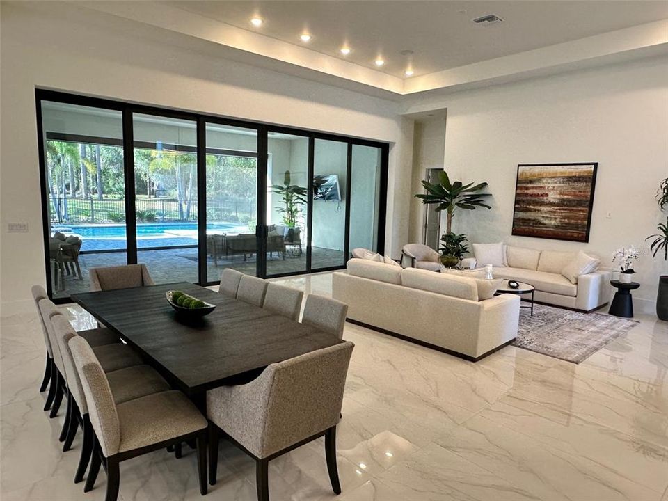 For Sale: $2,997,000 (5 beds, 6 baths, 4430 Square Feet)