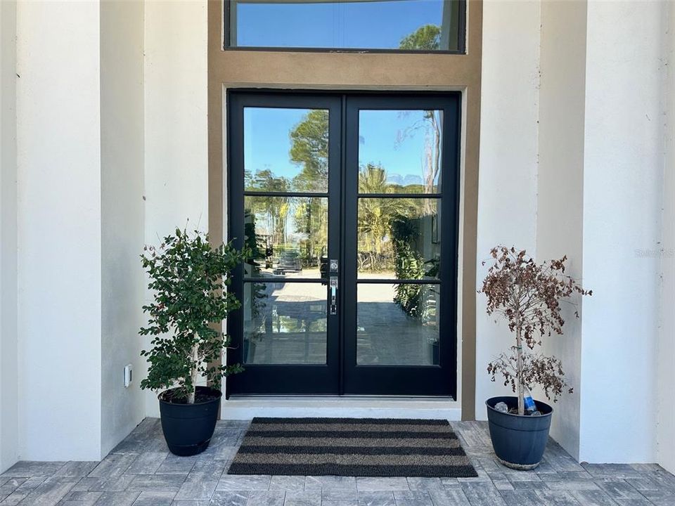 For Sale: $2,997,000 (5 beds, 6 baths, 4430 Square Feet)