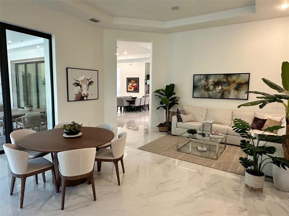 For Sale: $2,997,000 (5 beds, 6 baths, 4430 Square Feet)