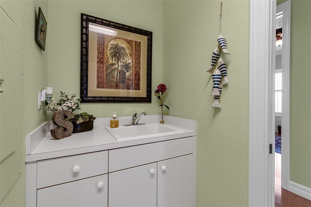 Active With Contract: $1,800,000 (3 beds, 3 baths, 2778 Square Feet)