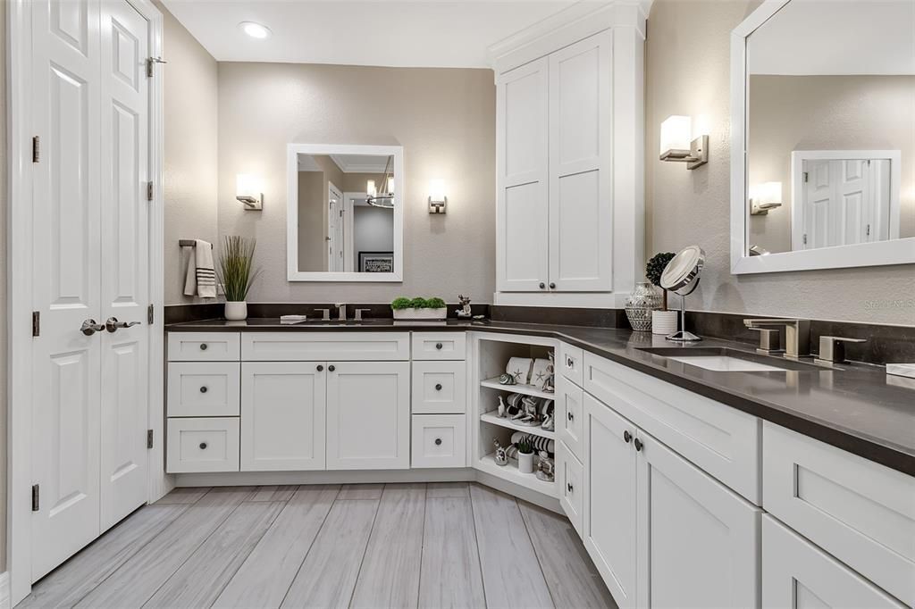 Active With Contract: $1,800,000 (3 beds, 3 baths, 2778 Square Feet)