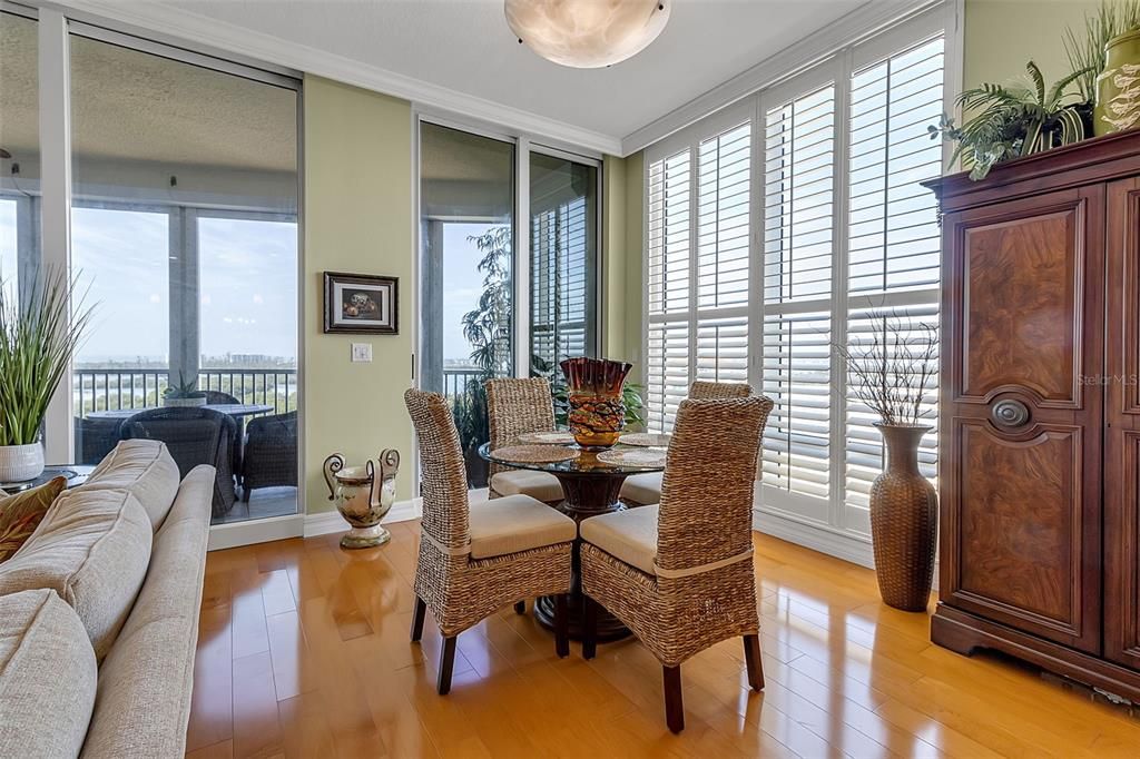 Active With Contract: $1,800,000 (3 beds, 3 baths, 2778 Square Feet)