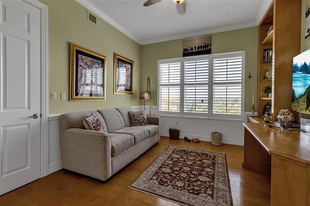 Active With Contract: $1,800,000 (3 beds, 3 baths, 2778 Square Feet)