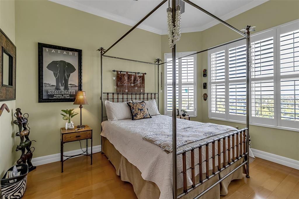 Active With Contract: $1,800,000 (3 beds, 3 baths, 2778 Square Feet)