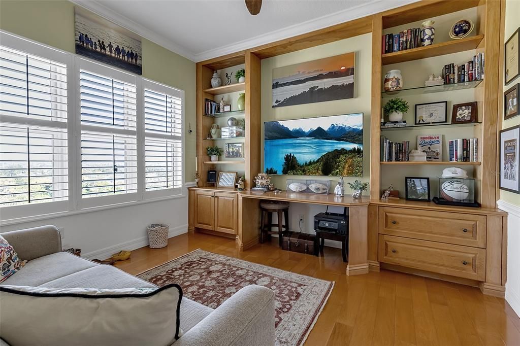 Active With Contract: $1,800,000 (3 beds, 3 baths, 2778 Square Feet)