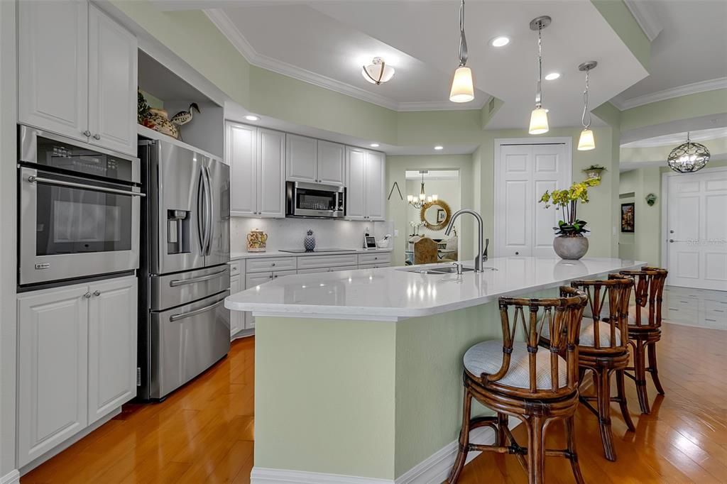 Active With Contract: $1,800,000 (3 beds, 3 baths, 2778 Square Feet)