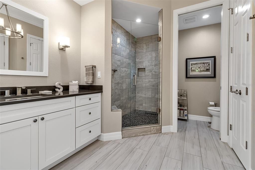 Active With Contract: $1,800,000 (3 beds, 3 baths, 2778 Square Feet)