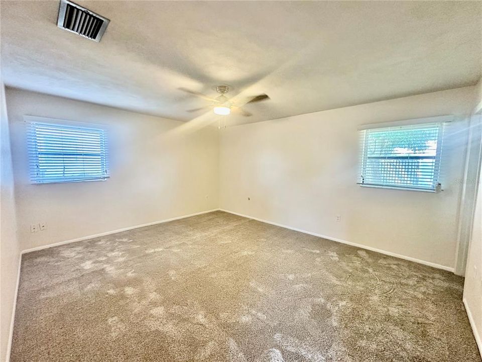 For Rent: $1,700 (3 beds, 2 baths, 1536 Square Feet)