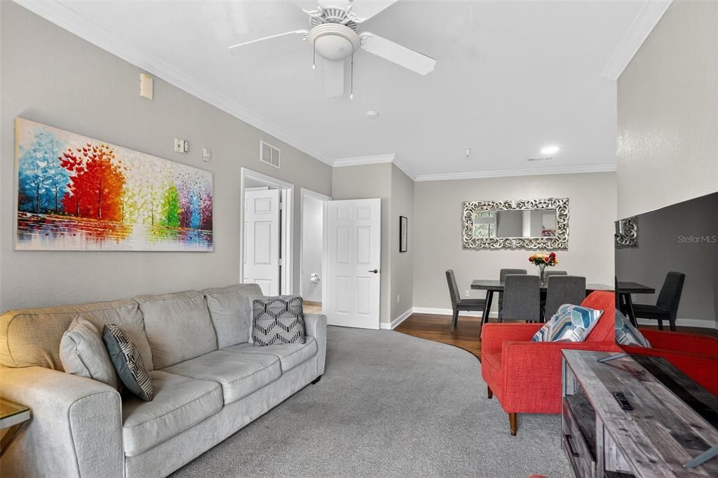 Active With Contract: $174,900 (2 beds, 2 baths, 1134 Square Feet)