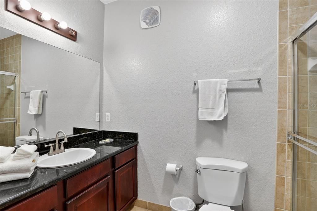 Active With Contract: $174,900 (2 beds, 2 baths, 1134 Square Feet)