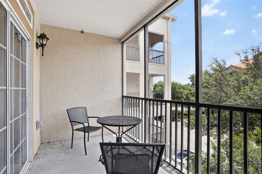 Active With Contract: $174,900 (2 beds, 2 baths, 1134 Square Feet)