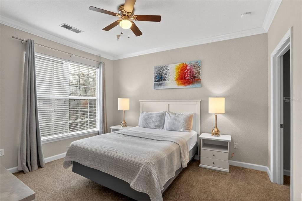 Active With Contract: $174,900 (2 beds, 2 baths, 1134 Square Feet)