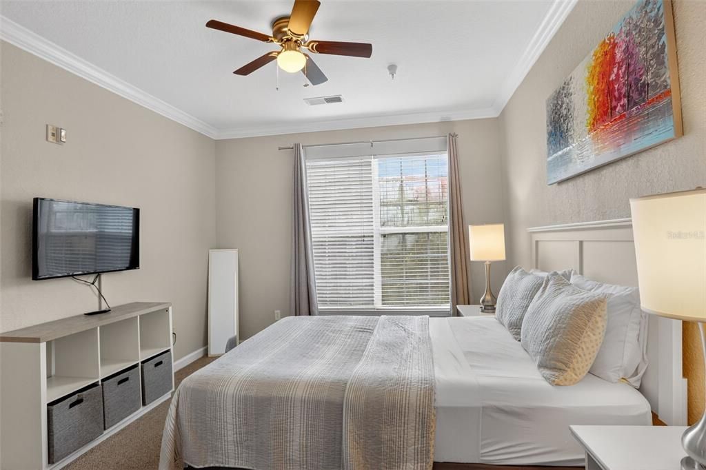 Active With Contract: $174,900 (2 beds, 2 baths, 1134 Square Feet)