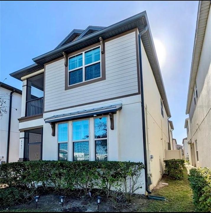 For Rent: $2,600 (3 beds, 2 baths, 2297 Square Feet)