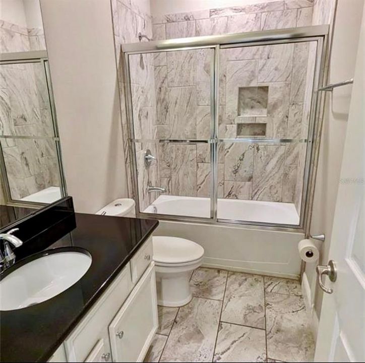 For Rent: $2,600 (3 beds, 2 baths, 2297 Square Feet)