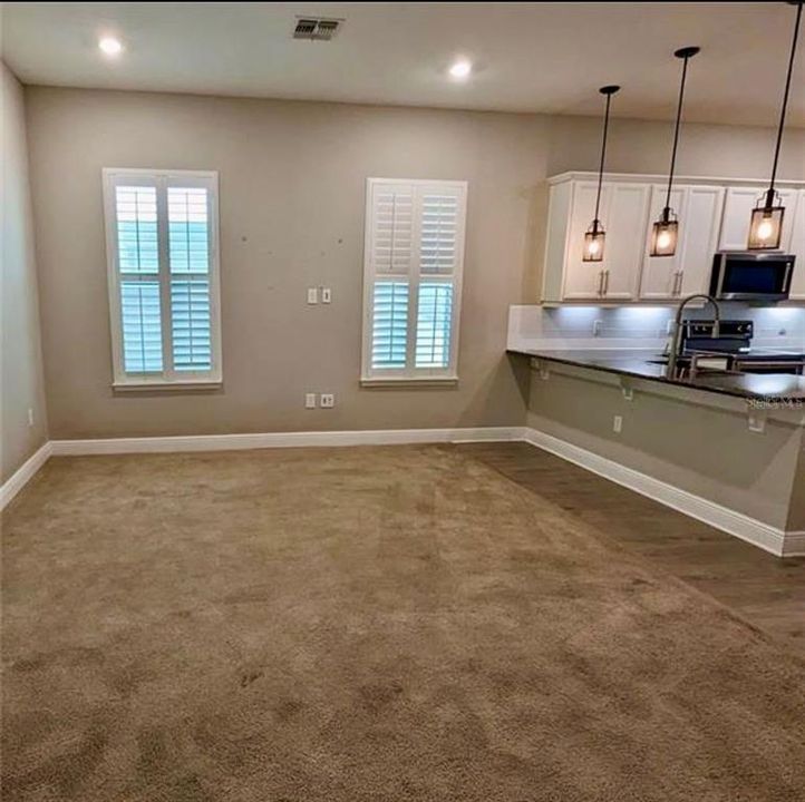 For Rent: $2,600 (3 beds, 2 baths, 2297 Square Feet)