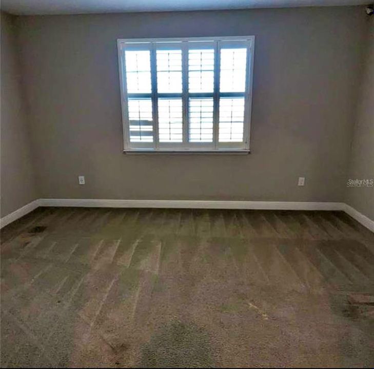 For Rent: $2,600 (3 beds, 2 baths, 2297 Square Feet)