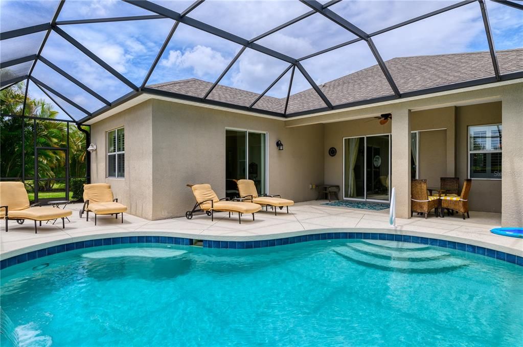 В аренду: $4,500 (3 спален, 2 ванн, 2200 Квадратных фут)