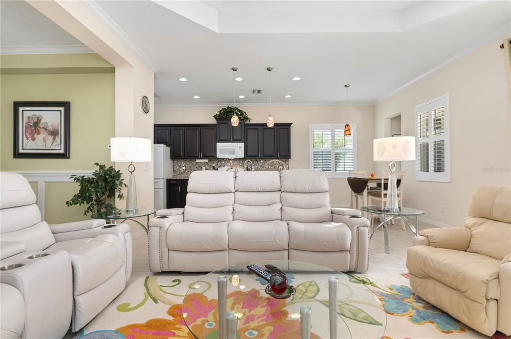 В аренду: $4,500 (3 спален, 2 ванн, 2200 Квадратных фут)