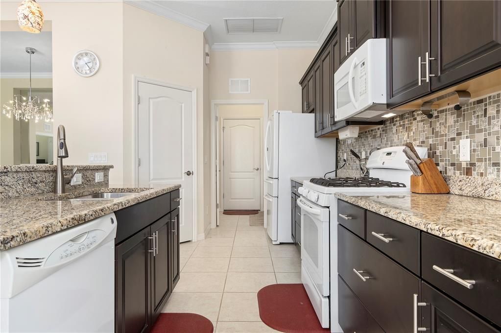 В аренду: $4,500 (3 спален, 2 ванн, 2200 Квадратных фут)