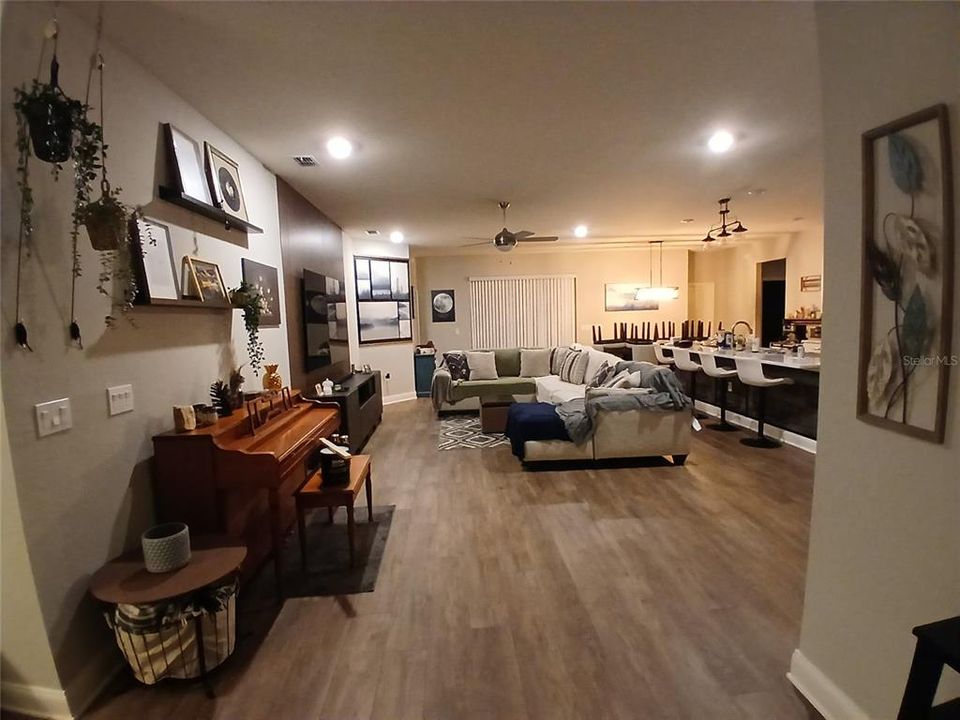 На продажу: $619,000 (4 спален, 3 ванн, 2566 Квадратных фут)