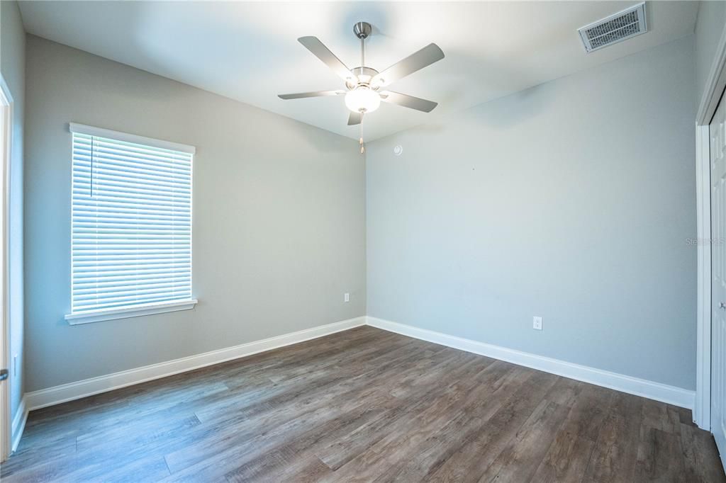 For Sale: $619,000 (4 beds, 3 baths, 2566 Square Feet)