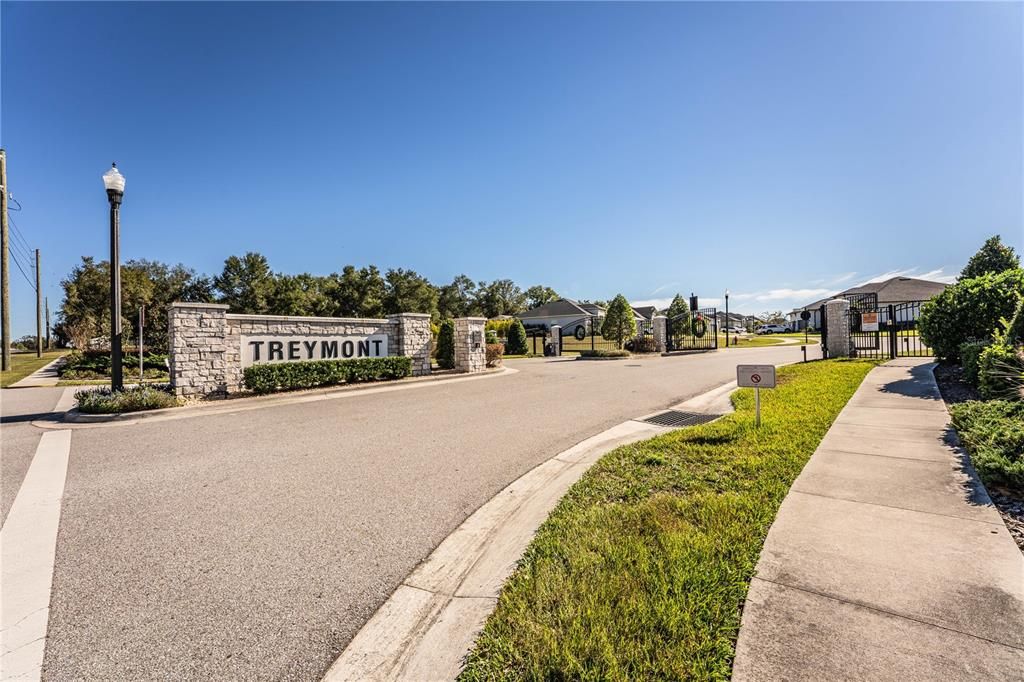 For Sale: $619,000 (4 beds, 3 baths, 2566 Square Feet)