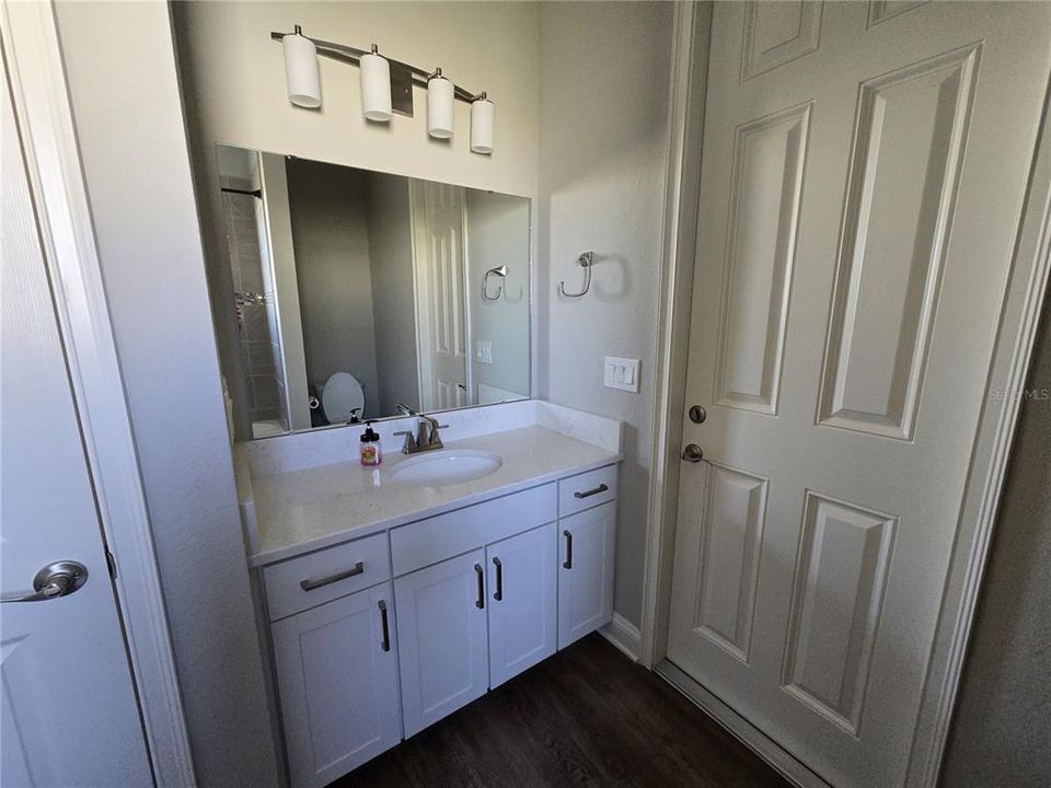 На продажу: $619,000 (4 спален, 3 ванн, 2566 Квадратных фут)