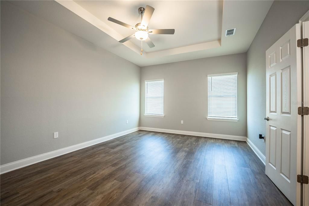 For Sale: $619,000 (4 beds, 3 baths, 2566 Square Feet)