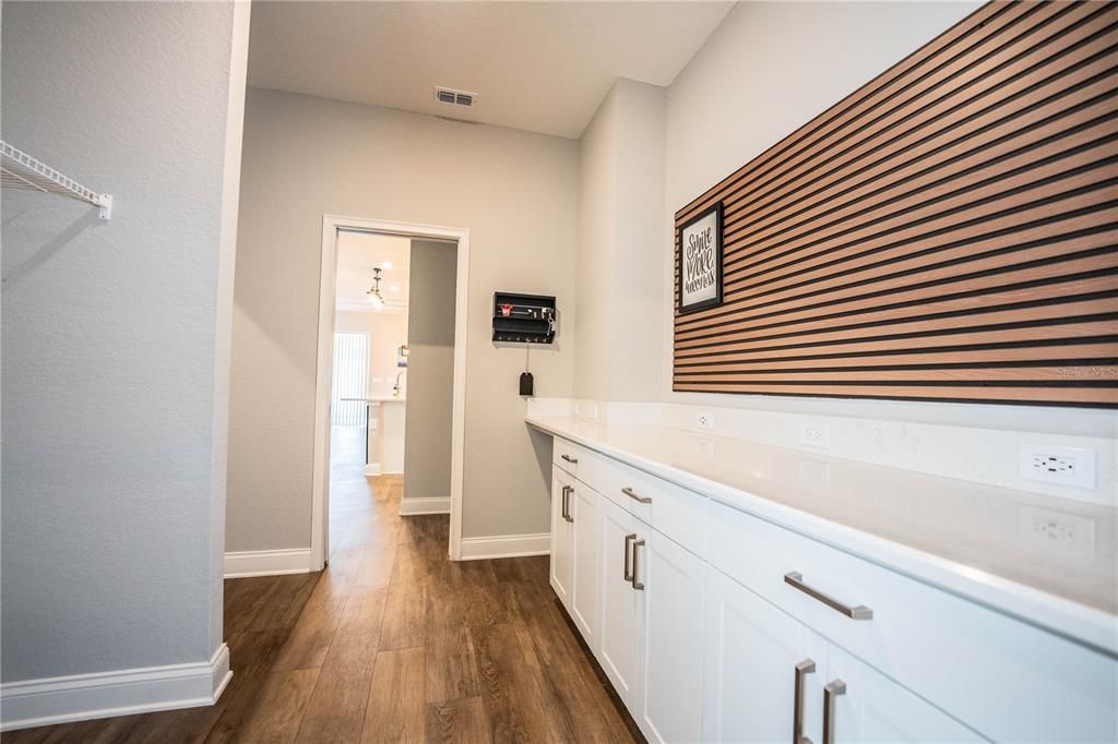 For Sale: $619,000 (4 beds, 3 baths, 2566 Square Feet)