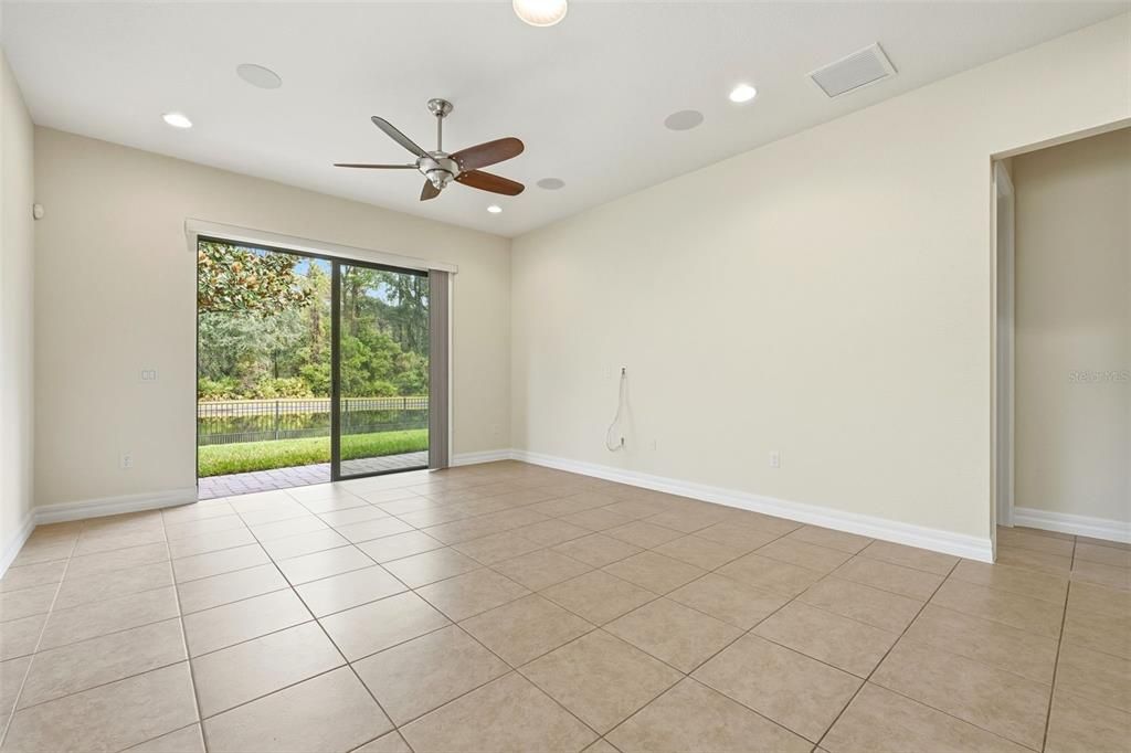 For Sale: $515,000 (4 beds, 3 baths, 2193 Square Feet)