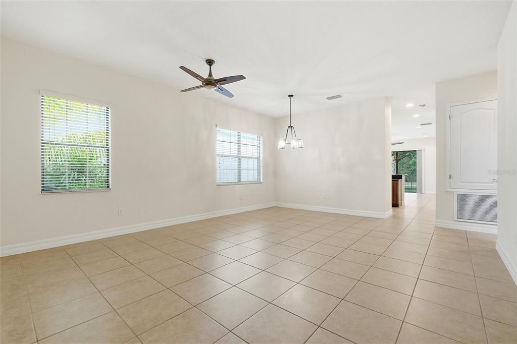 For Sale: $515,000 (4 beds, 3 baths, 2193 Square Feet)