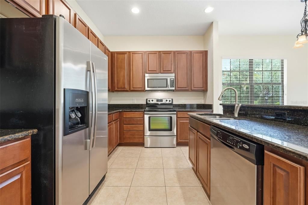 For Sale: $515,000 (4 beds, 3 baths, 2193 Square Feet)