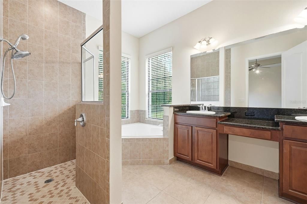 For Sale: $515,000 (4 beds, 3 baths, 2193 Square Feet)